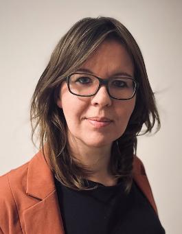 Portrait of Katharina Opper - AI expert at pme Familienservice