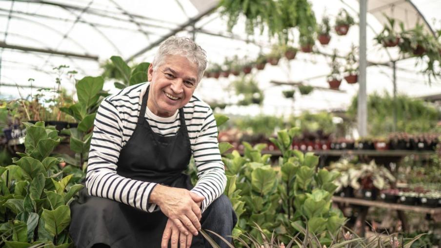 
		Elderly man at a garden center
	