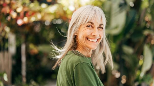 
		Cheerful middle-aged woman
	