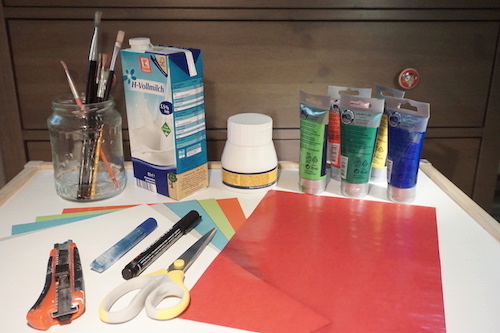 Making a lantern from milk carton Material