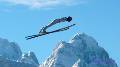 
		Sven Hannawald can be seen in the photos during a ski jump
	